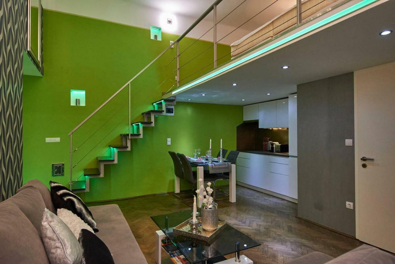 Feel Different Apartment Будапеща Екстериор снимка