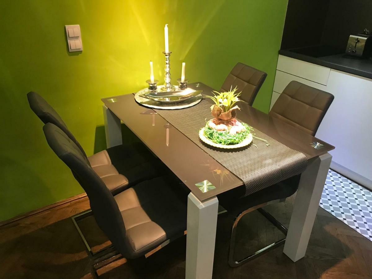 Feel Different Apartment Будапеща Екстериор снимка