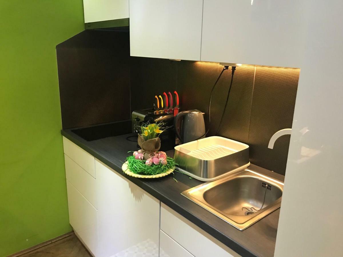 Feel Different Apartment Будапеща Екстериор снимка